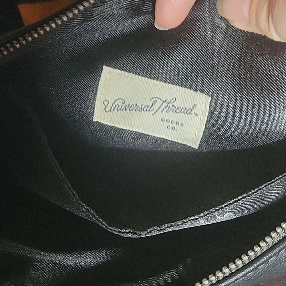 NWT Black  Crossbody - Picture 8 of 11